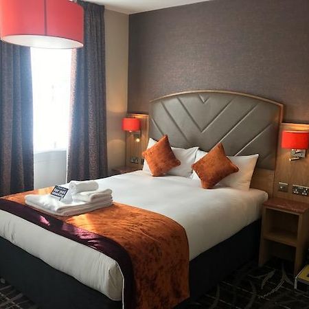 The Crown Hotel Wetherspoon Biggleswade Esterno foto