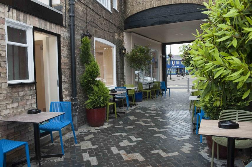 The Crown Hotel Wetherspoon Biggleswade Esterno foto