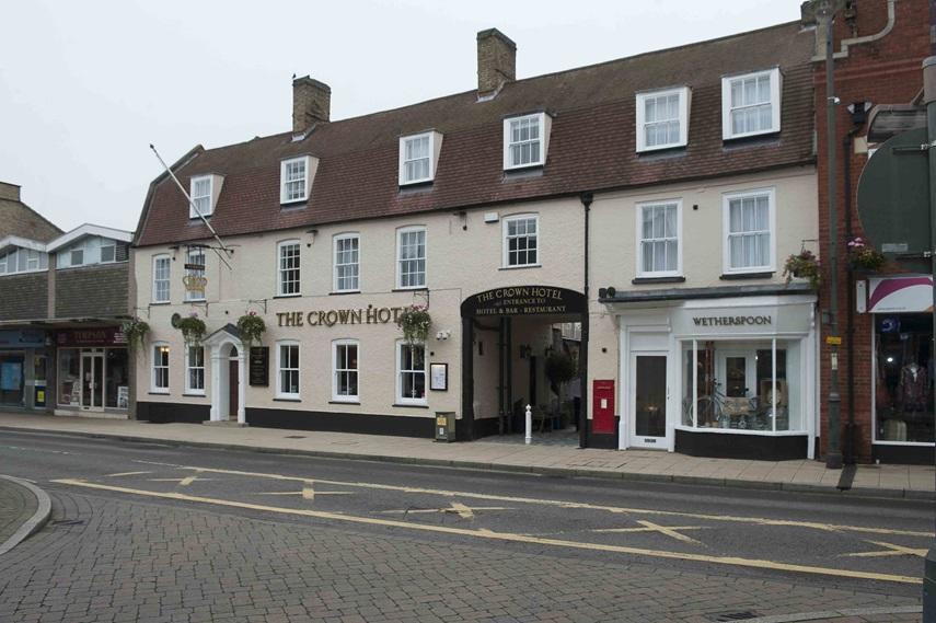 The Crown Hotel Wetherspoon Biggleswade Esterno foto